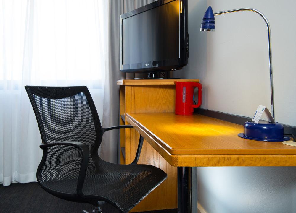 Express - Salford Quays By Ihg