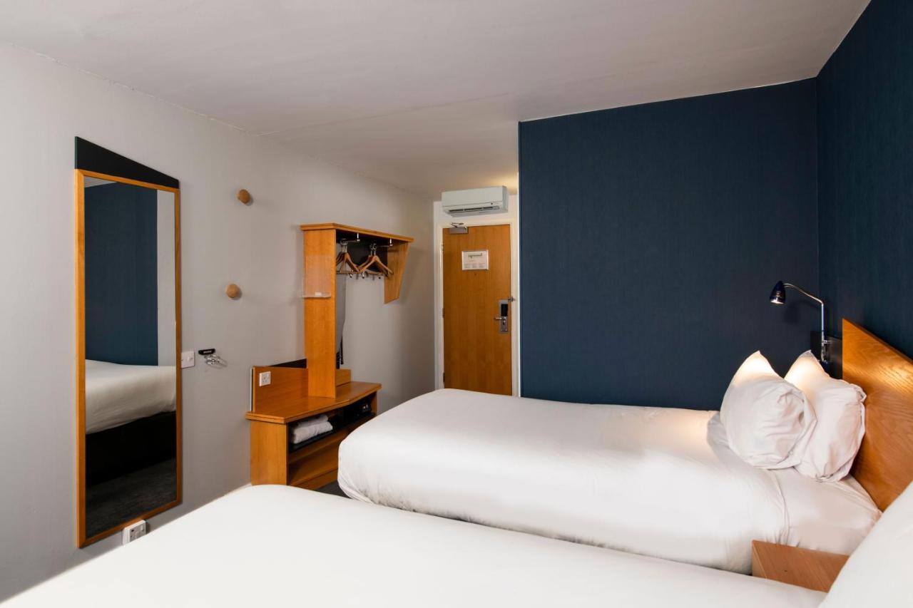Express - Salford Quays By Ihg Manchester