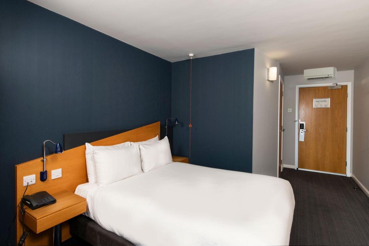 Express - Salford Quays By Ihg Manchester