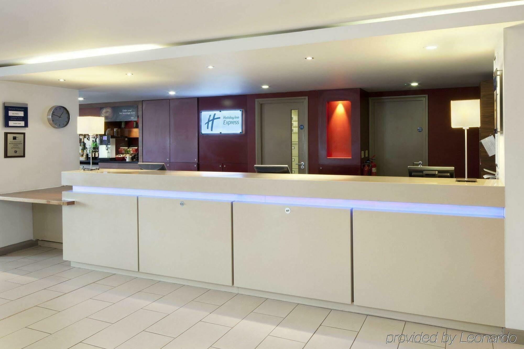 Express - Salford Quays By Ihg Hotel